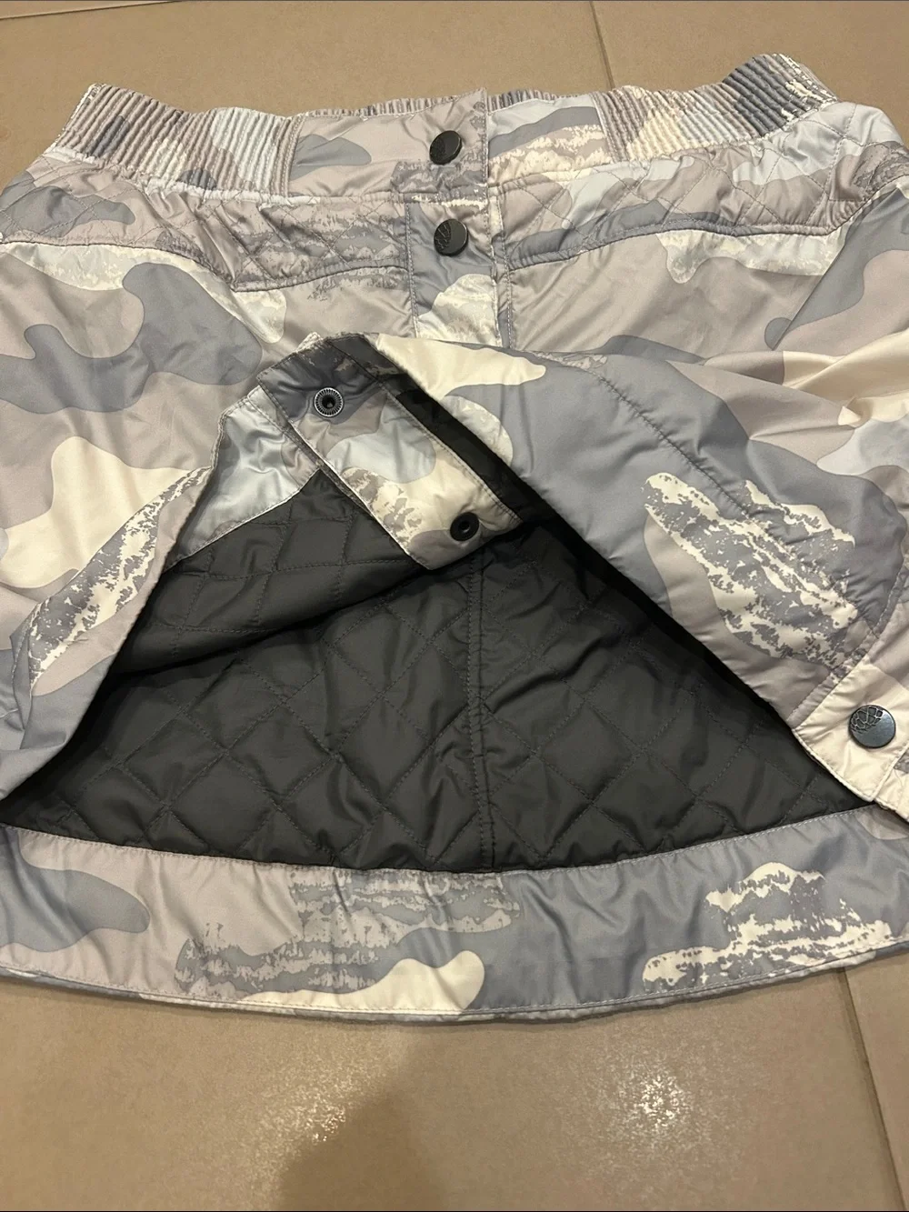 Stio Gray and White Camo Ski Skirt